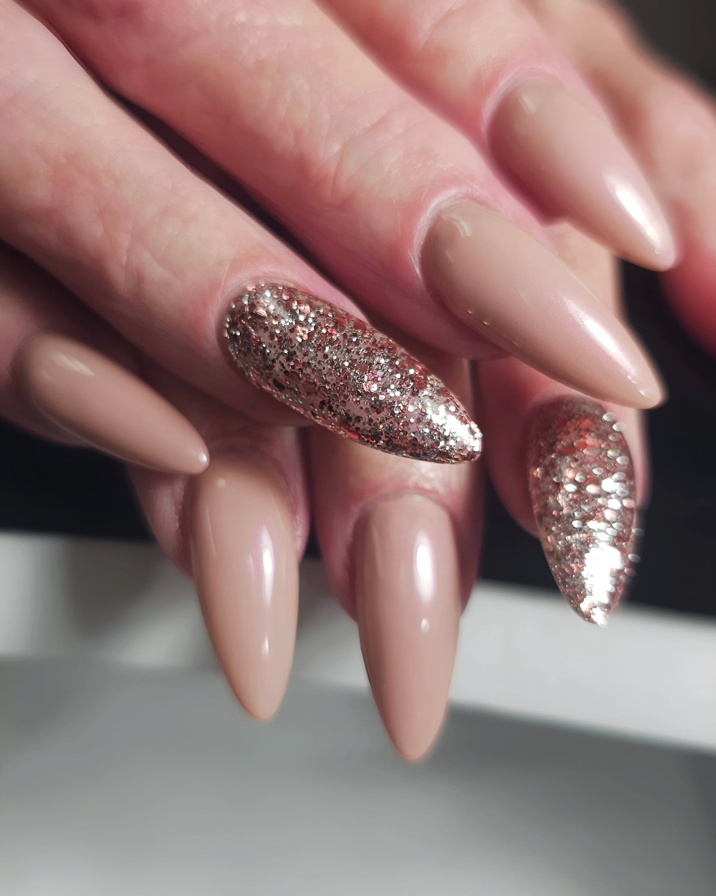 P+ Hot and Cold Glitter Gel Polish 10 ml
