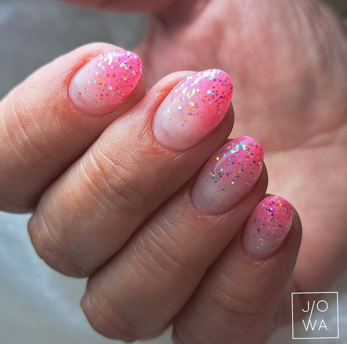 P+ Over the Moon Glitter Gel Polish 10 ml